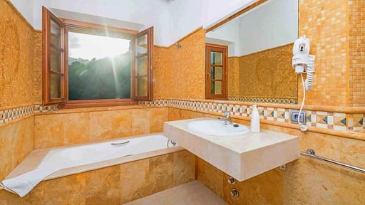 Villa Vall den March Slaapkamer 3