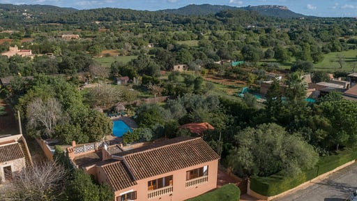Villa Valvex 1048 Drone pictures