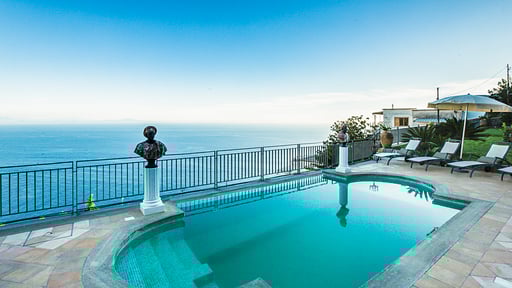 Villa Vangelo Piscina