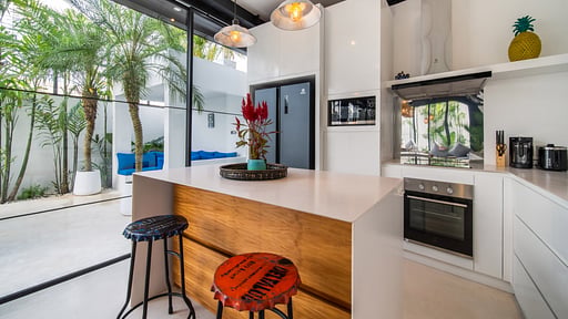 Villa Vantage 5 Kitchen