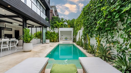 Villa Vantage 8