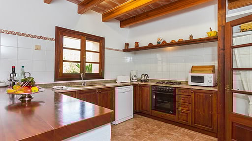 Villa Varitx Cerda Kitchen