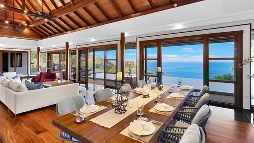 Villa Varya Dining area