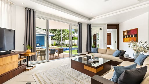 Villa Velaya Blue Living room