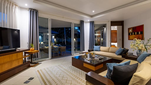 Villa Velaya Blue Living room