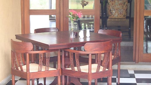 Villa Velmarie Dining area