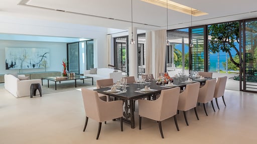 Villa Verai Обеденная зона