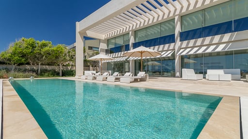 Villa Veridian Бассейн