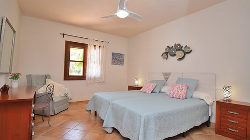 Villa Vernissa Bedroom 1