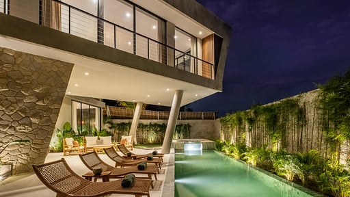 Villa Via Schwimmbad