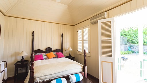 Villa Vialenc Bedroom 1