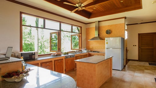 Villa Vichuda Hills Kitchen