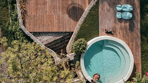 Villa Victoria Nusa Penida Jacuzzi