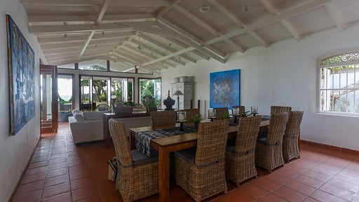 Villa Victoria Обеденная зона