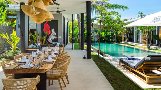 Villa Vida Dining area