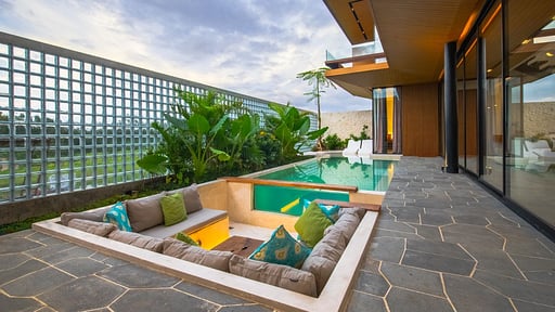 Villa Viiv House Swimming pool