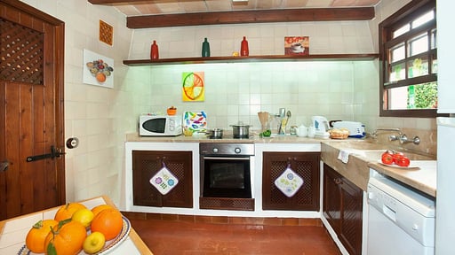 Villa Vilar de Baix Kitchen