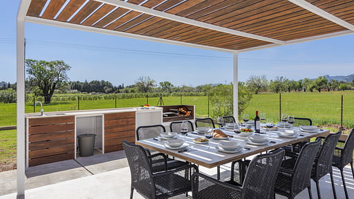 Villa Vine III Dining area
