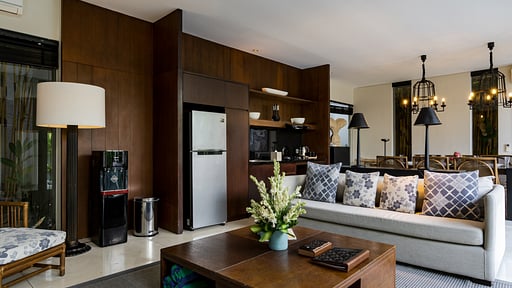 Villa Vinila Suite 3 BR Kitchen