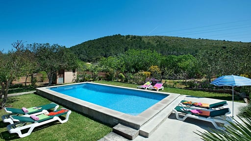 Villa Vinya Swimming pool