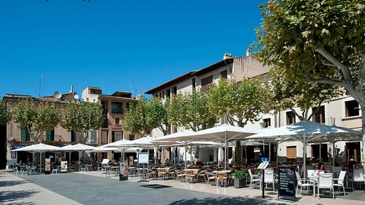 Villa Vinya Surroundings