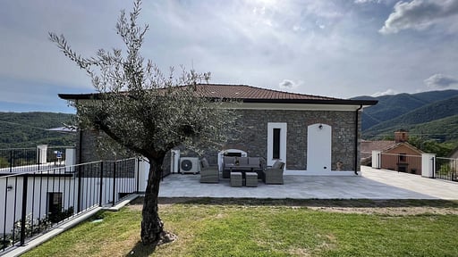 Villa Viola Lunigiana Terrasse