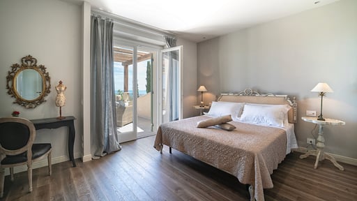 Villa Vitanova Camera da letto 1