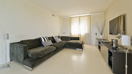 Villa Vitanova Media room