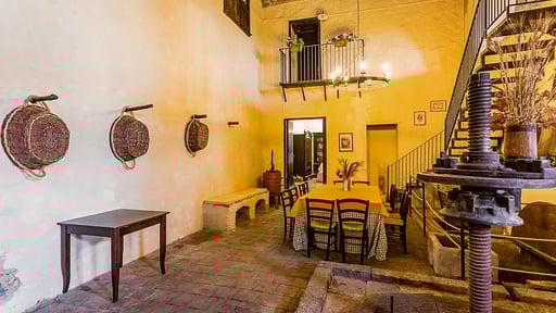 Villa Vitavera Dining area