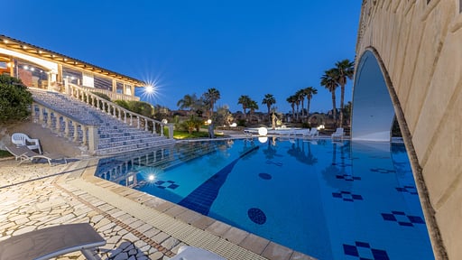 Villa Vittoriosa Piscine