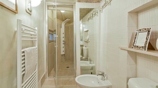 Villa Vivace Bedroom 5