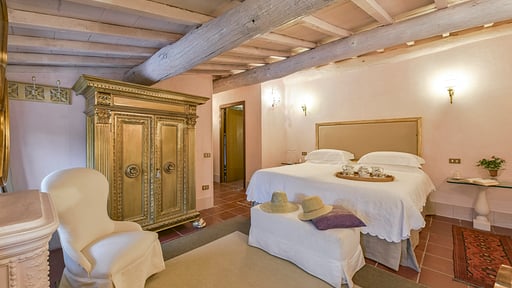 Villa Vivace Bedroom 1