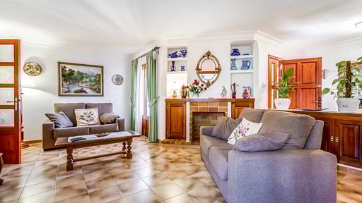 Villa Voltor Cinco Salon