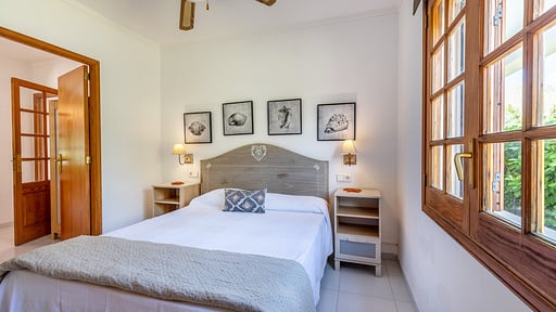 Villa Vora Bedroom 2