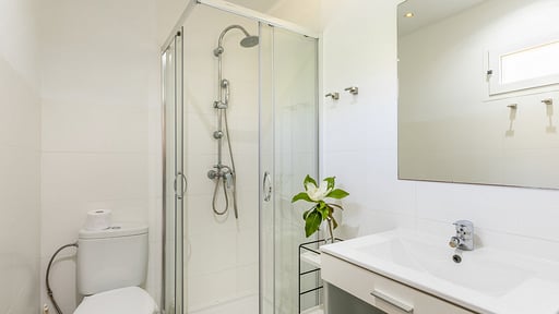 Villa Vora Bedroom 2