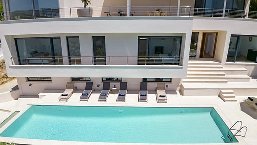 Villa Vue Swimming pool