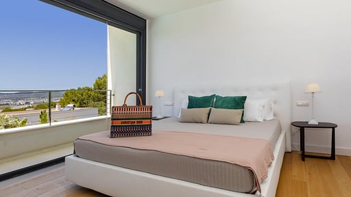 Villa Vue Bedroom 1