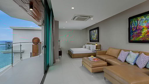 Villa W Luxury Bedroom 1