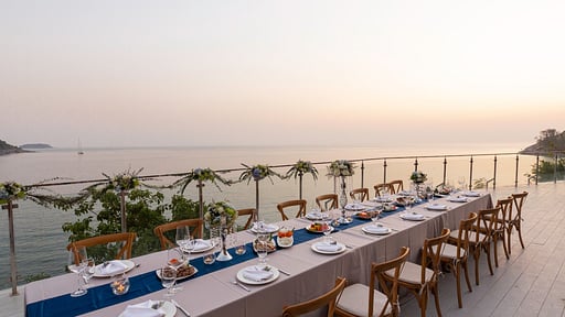 Villa W Luxury Dining area