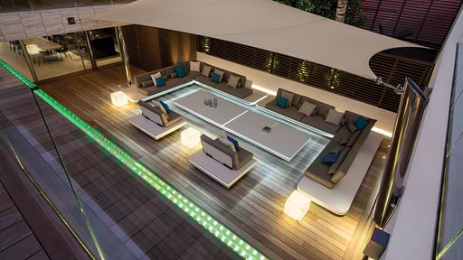 The Villa Wake Up Terrace/Veranda