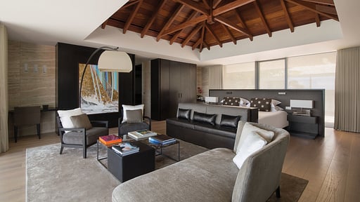 The Villa Wake Up Bedroom 1