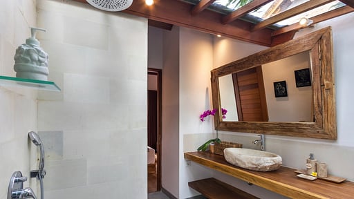 Villa Waterlily Bedroom 1
