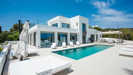 Villa Wave Swimming pool