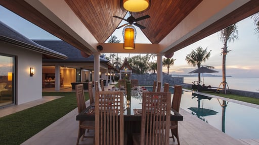 Villa Wayu Dining area