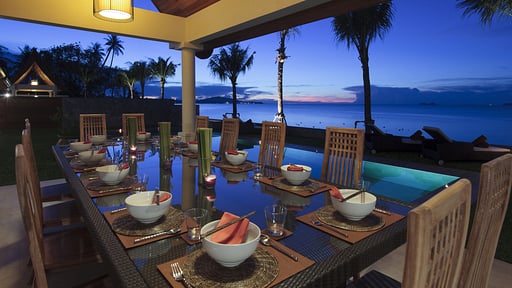 Villa Wayu Dining area