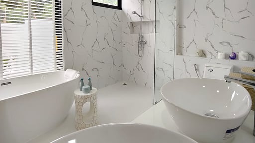 Villa White House Bedroom 1