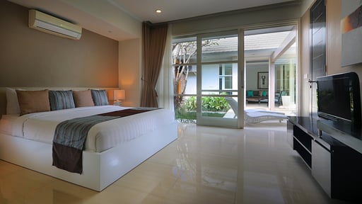 Villa White Pearl Schlafzimmer 1