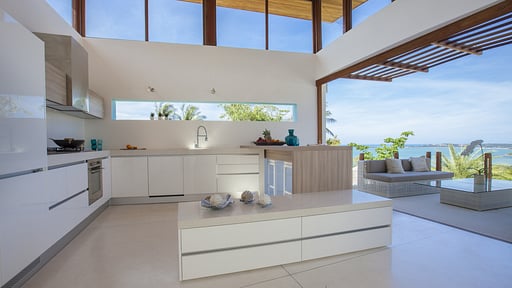 Villa White Phoenix Cuisine