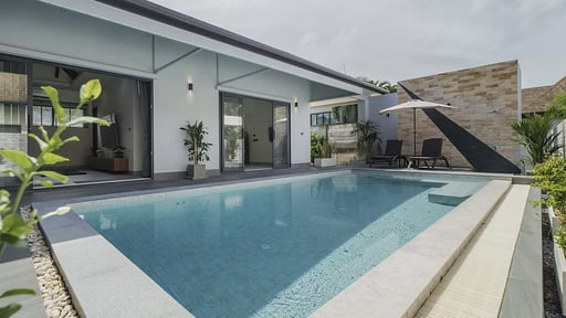 Villa White Rose Zwembad