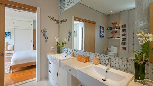 Villa White Skies Bedroom 2